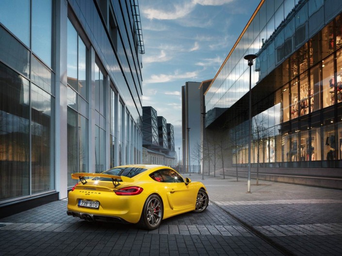 Porsche Calendar 2016 behind the scenes